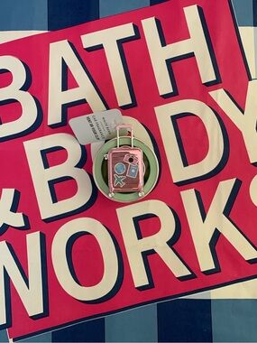 NWT Bath & Body Works Luggage Car Vent/Visor Clip